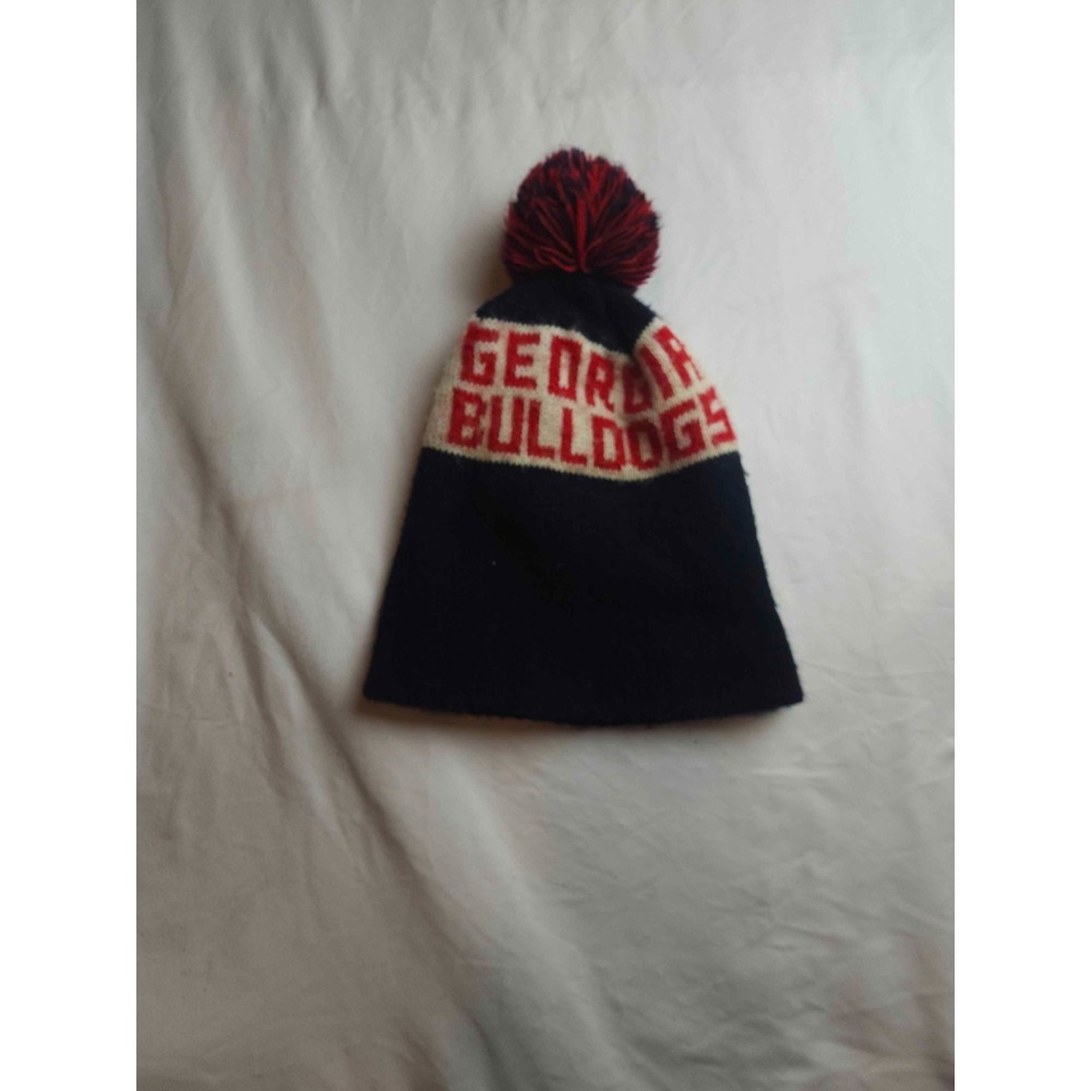 Georgia Bulldogs Pom Pom Beanie Hat OS Knit Preppy Hipster Sporty Athleisure